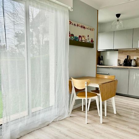 Superbe Appartement Avec Jardin Ensoleille Blonville-sur-Mer Luaran gambar