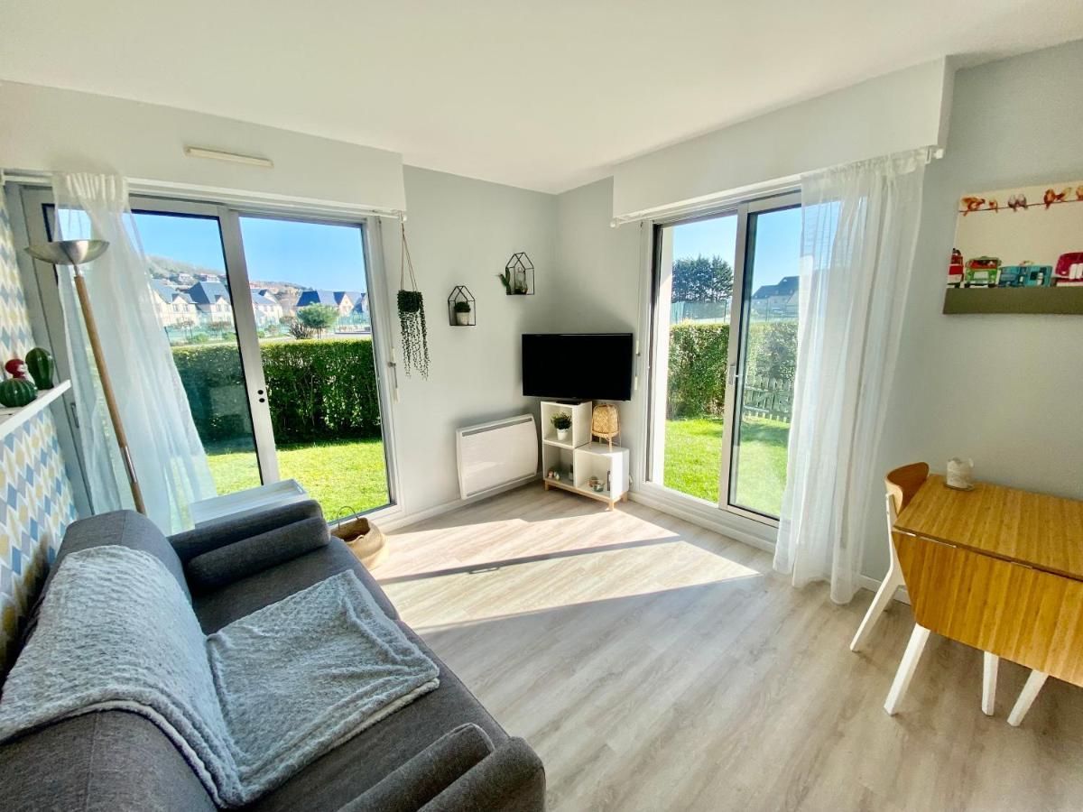 Superbe Appartement Avec Jardin Ensoleille Blonville-sur-Mer Luaran gambar